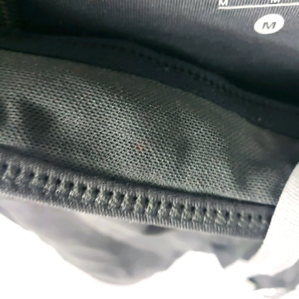NIKE DRI-FIT Running Capris Gray Size M